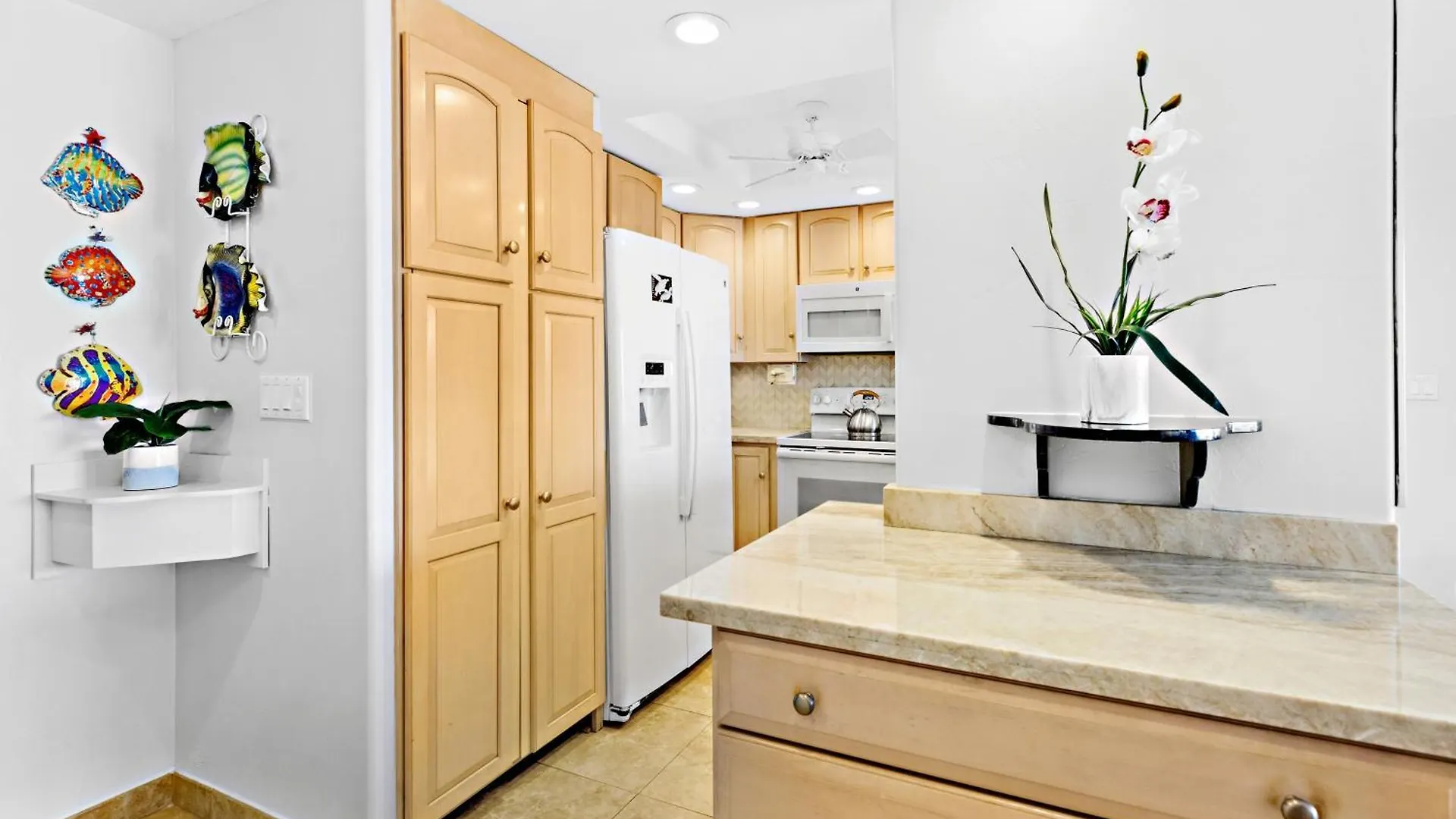 Villa Hololani B602 Kahana USA
